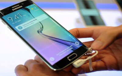Los Galaxy S6 y Galaxy S6 Edge ya están en Perú. La última apuesta de smartphones de la multinacional Samsung deja el plástico tradicional por el metal y vidrio. Es decir, más elegancia, mejor rendimiento y mayor autonomía.