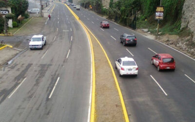 La Municipalidad de Lima pondrá en servicio desde este jueves cuatro kilómetros de amplias pistas pavimentadas de la Costa Verde, entre Barranco con Chorrillos, lo que permitirá un tránsito vehicular fluido y seguro para los conductores que emplean esa vía de la capital.