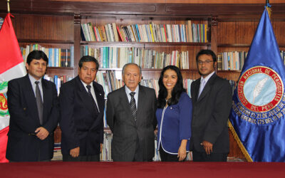 El destacado fotoperiodista y docente universitario, Rómulo Luján Roque, juró este viernes 9 de mayo como Presidente de la Asociación Nacional de Periodistas del Perú (ANP) – Filial Lima- para el periodo 2015-2018.