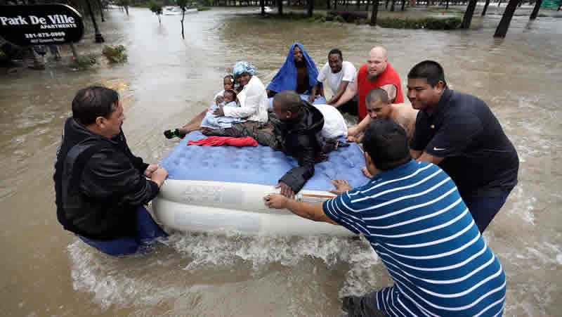 inundaciones-en-houston-3-800