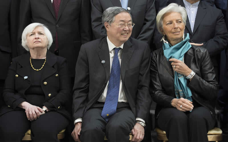 janet Yeyen-Zhou-Lagarde
