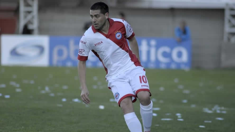 Riquelme-Arg Junios