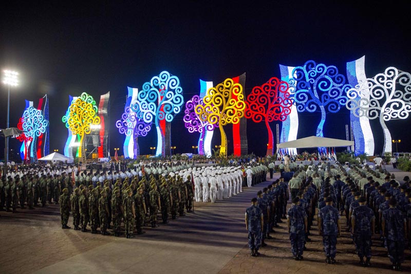 NI5008. MANAGUA (NICARAGUA), 02/09/2016.- Integrantes del Ejército de Nicaragua marchan en un acto por el 37 aniversario del Ejército de Nicaragua hoy, viernes 2 de septiembre de 2016, en la Plaza de los Estudiantes en Managua (Nicaragua). EFE/Jorge Torres