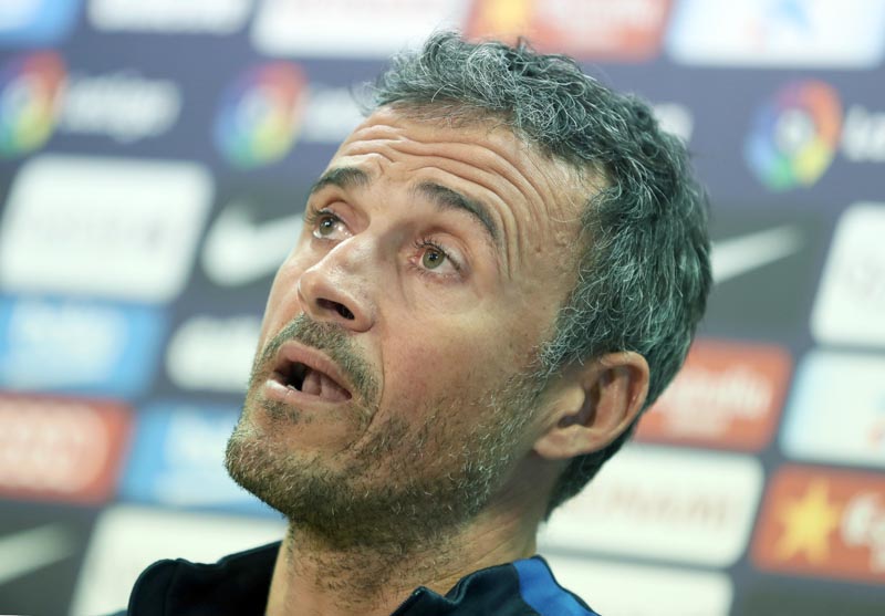 GRA179. SANT JOAN DESPÍ (BARCELONA), 09/12/16.- Rueda de prensa del entrenador del FC Barcelona, Luis Enrique Martinez, previa al partido de Liga que jugarán mañana contra el Osasuna en Pamplona. EFE/Andreu Dalmau