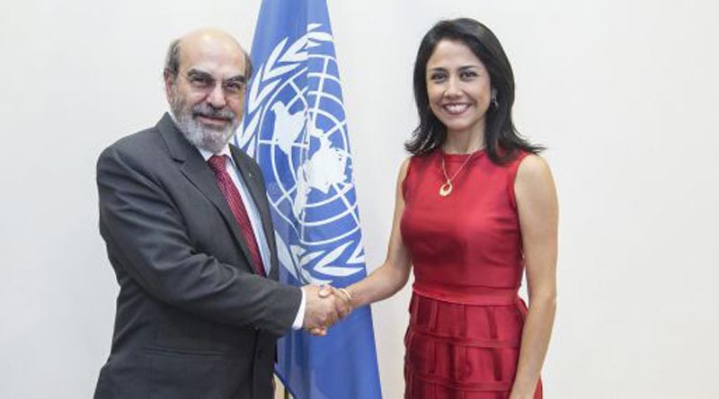 ROMA, ITALIA, 16 DE SETIEMBRE. Primera Dama Nadine Heredia en reunión con el ministro de Agricultura Mahama Zoungrana, Burkina Faso; el Director General de FAO, José Graziano da Silva; el señor Kanayo Nwanze, Presidente del Fondo Internacional de Desarrollo Agrícola (IFAD); el señor Alfredo Mitogo Mitogo, Ministro de Agricultura y Bosques de Guinea Ecuatorial; y el señor Lucien Marie Noël Bembamba, Ministro de Hacienda de Burkina (FAO)